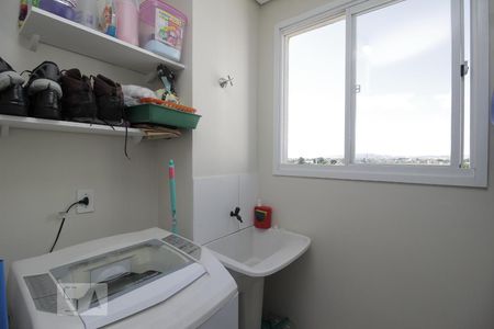 Área de Serviço de apartamento à venda com 2 quartos, 57m² em Fátima, Canoas