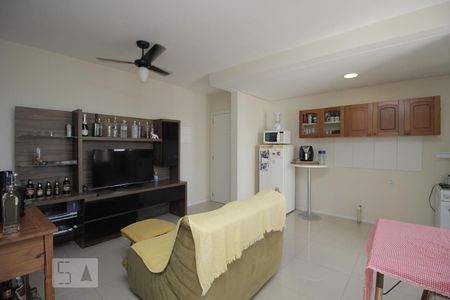 Sala de apartamento à venda com 2 quartos, 57m² em Fátima, Canoas