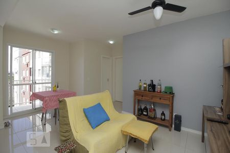 Sala de apartamento à venda com 2 quartos, 57m² em Fátima, Canoas