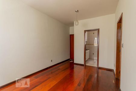 Sala de apartamento para alugar com 3 quartos, 63m² em Santa Amélia, Belo Horizonte