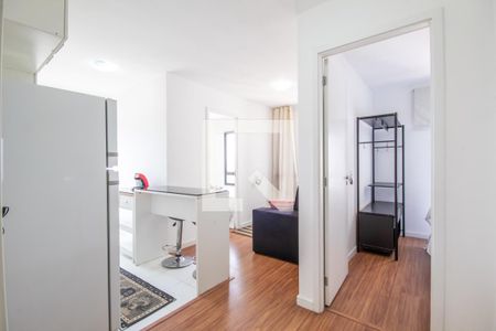 Entrada de apartamento para alugar com 2 quartos, 35m² em Presidente Altino, Osasco