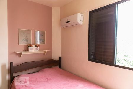 Sala de apartamento para alugar com 2 quartos, 72m² em Estuário, Santos
