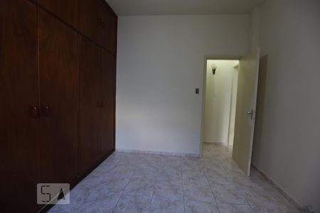 Quarto 1 de apartamento para alugar com 1 quarto, 40m² em Tijuca, Rio de Janeiro