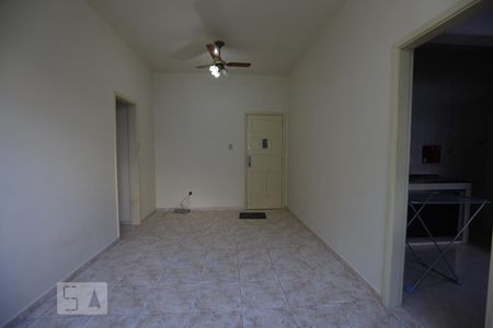 Sala de apartamento para alugar com 1 quarto, 40m² em Tijuca, Rio de Janeiro