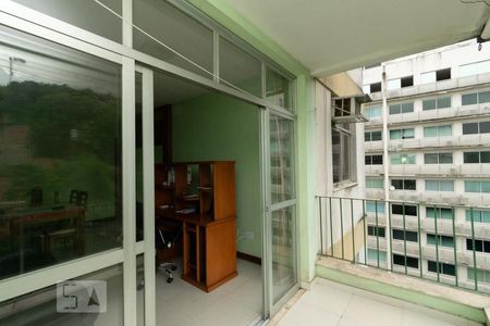 VARANDA de apartamento à venda com 2 quartos, 54m² em Centro, Niterói