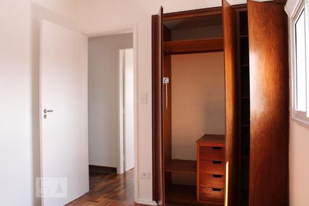 Quarto 2 - Armários de apartamento para alugar com 3 quartos, 75m² em Vila Clementino, São Paulo