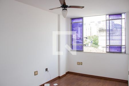 Sala  de apartamento para alugar com 2 quartos, 50m² em Lins de Vasconcelos, Rio de Janeiro