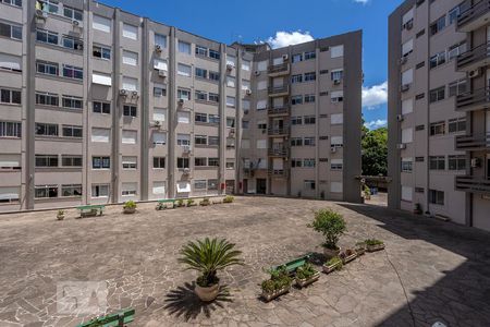 Vista de apartamento para alugar com 1 quarto, 42m² em Jardim Lindóia, Porto Alegre