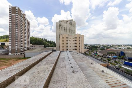 Varanda de kitnet/studio para alugar com 1 quarto, 36m² em Tamboré, Barueri