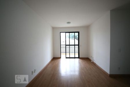 Sala  de apartamento à venda com 3 quartos, 67m² em Jardim Umuarama, São Paulo