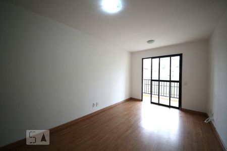 Sala  de apartamento à venda com 3 quartos, 67m² em Jardim Umuarama, São Paulo