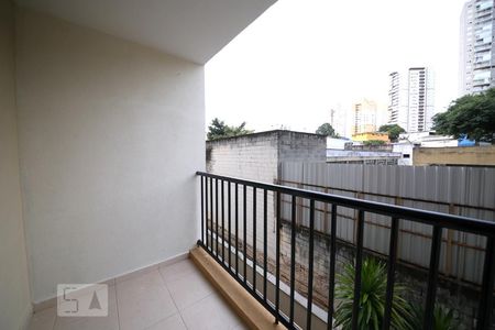 Sacada  de apartamento à venda com 3 quartos, 67m² em Jardim Umuarama, São Paulo