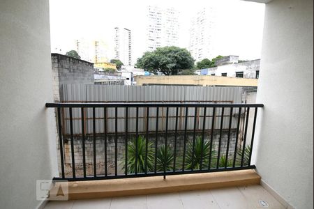 Sacada  de apartamento à venda com 3 quartos, 67m² em Jardim Umuarama, São Paulo