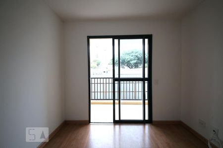 Sala  de apartamento à venda com 3 quartos, 67m² em Jardim Umuarama, São Paulo