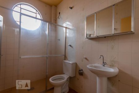 Banheiro 1 de apartamento à venda com 3 quartos, 132m² em Jardim Guanabara, Belo Horizonte