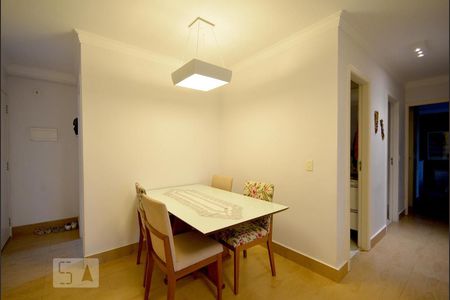 Sala de apartamento para alugar com 3 quartos, 65m² em Jardim Maria Estela, São Paulo