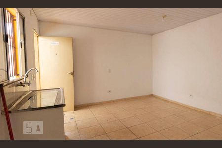 Sala/quarto de casa para alugar com 1 quarto, 15m² em Vila Diva (zona Norte), São Paulo