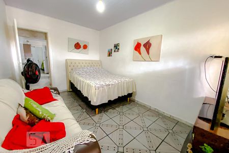 Sala de casa à venda com 5 quartos, 250m² em Vila Paulo Silas, São Paulo