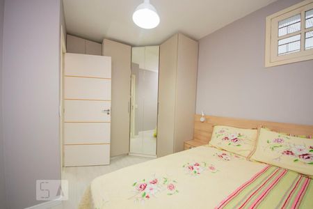 Quarto de apartamento para alugar com 1 quarto, 47m² em Petrópolis, Porto Alegre