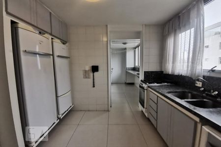 Cozinha de apartamento para alugar com 5 quartos, 160m² em Jardim Ampliacao, São Paulo