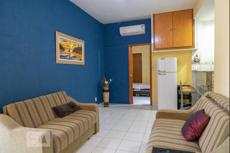 Sala de apartamento para alugar com 1 quarto, 40m² em Copacabana, Rio de Janeiro