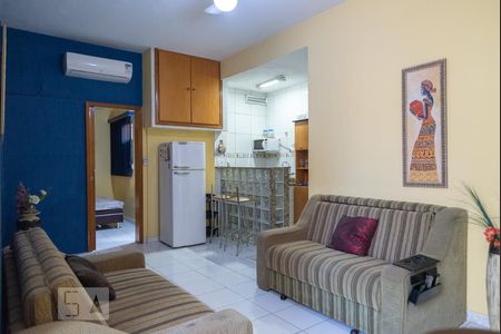 Sala de apartamento para alugar com 1 quarto, 40m² em Copacabana, Rio de Janeiro