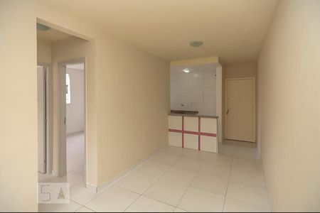 Sala de apartamento para alugar com 2 quartos, 47m² em Quintino Bocaiuva, Rio de Janeiro