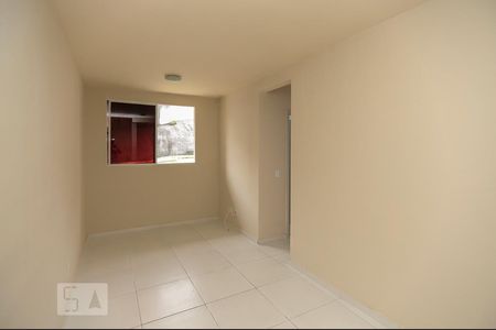 Sala de apartamento para alugar com 2 quartos, 47m² em Quintino Bocaiuva, Rio de Janeiro