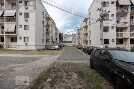 Vista Quarto 1 de apartamento para alugar com 2 quartos, 47m² em Quintino Bocaiuva, Rio de Janeiro