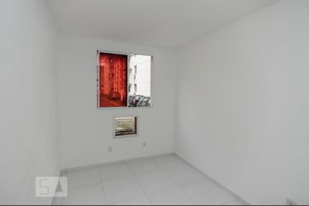 Quarto 1 de apartamento para alugar com 2 quartos, 47m² em Quintino Bocaiuva, Rio de Janeiro