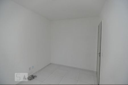 Quarto 1 de apartamento para alugar com 2 quartos, 47m² em Quintino Bocaiuva, Rio de Janeiro