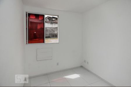 Quarto 2 de apartamento para alugar com 2 quartos, 47m² em Quintino Bocaiuva, Rio de Janeiro