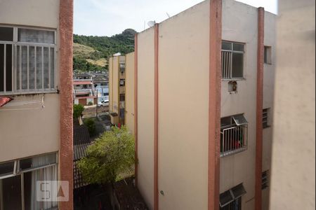 Vista Quarto 1 de apartamento para alugar com 3 quartos, 75m² em Taquara, Rio de Janeiro