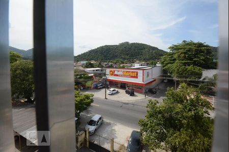 Vista Sala de apartamento para alugar com 3 quartos, 75m² em Taquara, Rio de Janeiro