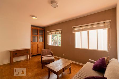 Sala de apartamento para alugar com 2 quartos, 85m² em Indianópolis, São Paulo