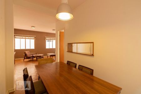 Sala de apartamento para alugar com 2 quartos, 85m² em Indianópolis, São Paulo