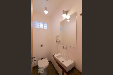 Lavabo de apartamento para alugar com 2 quartos, 85m² em Indianópolis, São Paulo