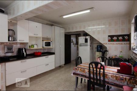 Cozinha de casa à venda com 4 quartos, 188m² em Jardim Franca, São Paulo