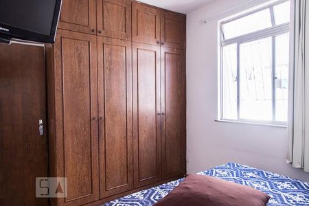 Quarto 1 de apartamento para alugar com 2 quartos, 55m² em Carlos Prates, Belo Horizonte