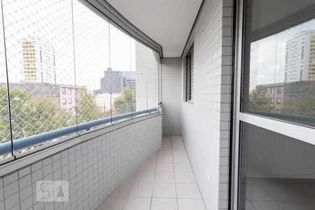 Sacada de apartamento à venda com 3 quartos, 86m² em Cambuci, São Paulo