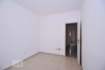 Quarto 3 de apartamento para alugar com 4 quartos, 140m² em Itapoã, Belo Horizonte