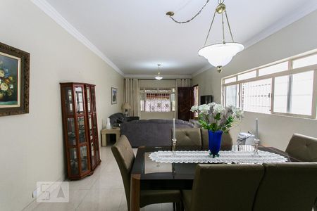 Sala de casa à venda com 6 quartos, 300m² em Chácara Belenzinho, São Paulo