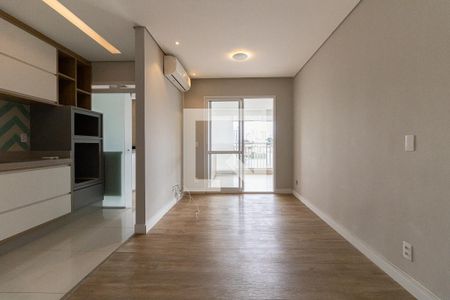 Sala de apartamento à venda com 3 quartos, 95m² em Vila Nair, São Paulo