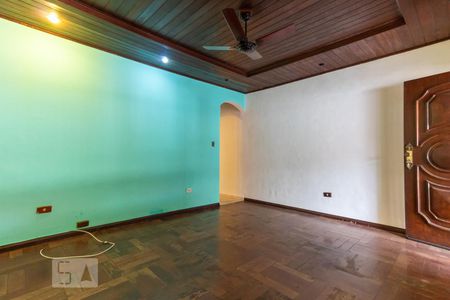 Sala de casa para alugar com 2 quartos, 85m² em Jardim Tietê, São Paulo