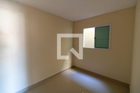 Quarto  de casa para alugar com 1 quarto, 30m² em Instituto de Previdência, Taboão da Serra