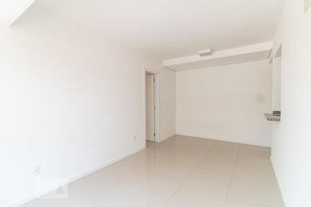 Sala de apartamento à venda com 2 quartos, 70m² em São João, Porto Alegre