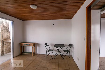 Sala piso superior de apartamento à venda com 1 quarto, 79m² em Centro Histórico, Porto Alegre