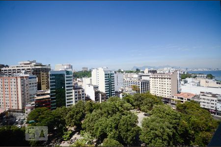 Vista de apartamento à venda com 2 quartos, 60m² em Centro, Niterói