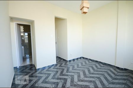 Sala de apartamento à venda com 2 quartos, 60m² em Centro, Niterói