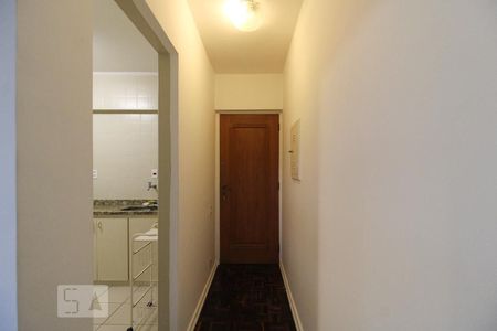 Corredor de apartamento para alugar com 1 quarto, 50m² em Vila Mariana, São Paulo